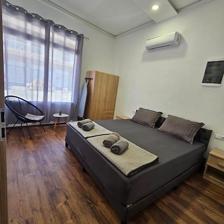 Beach Apartment B Nea Karvali Bagian luar foto