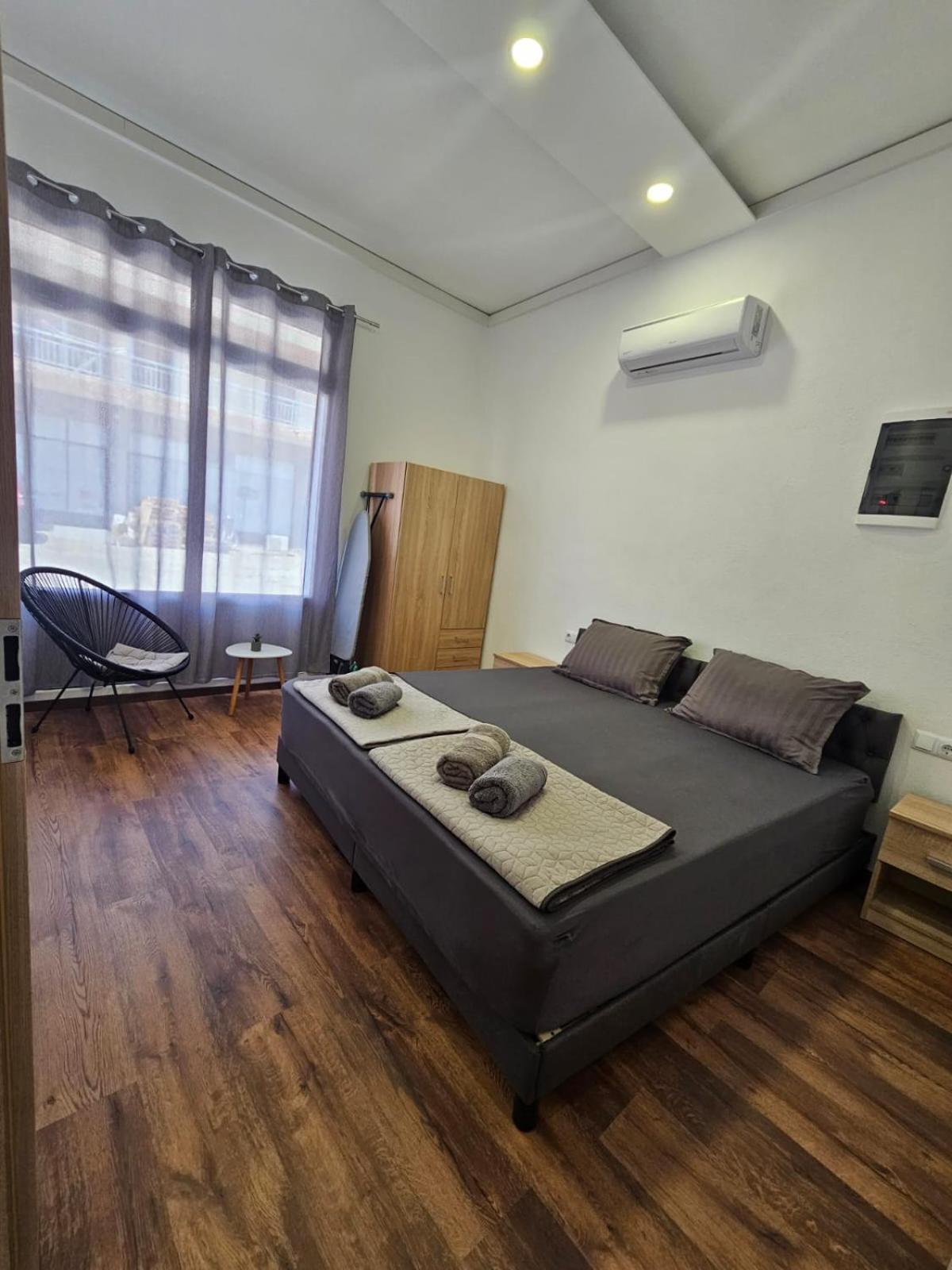 Beach Apartment B Nea Karvali Bagian luar foto