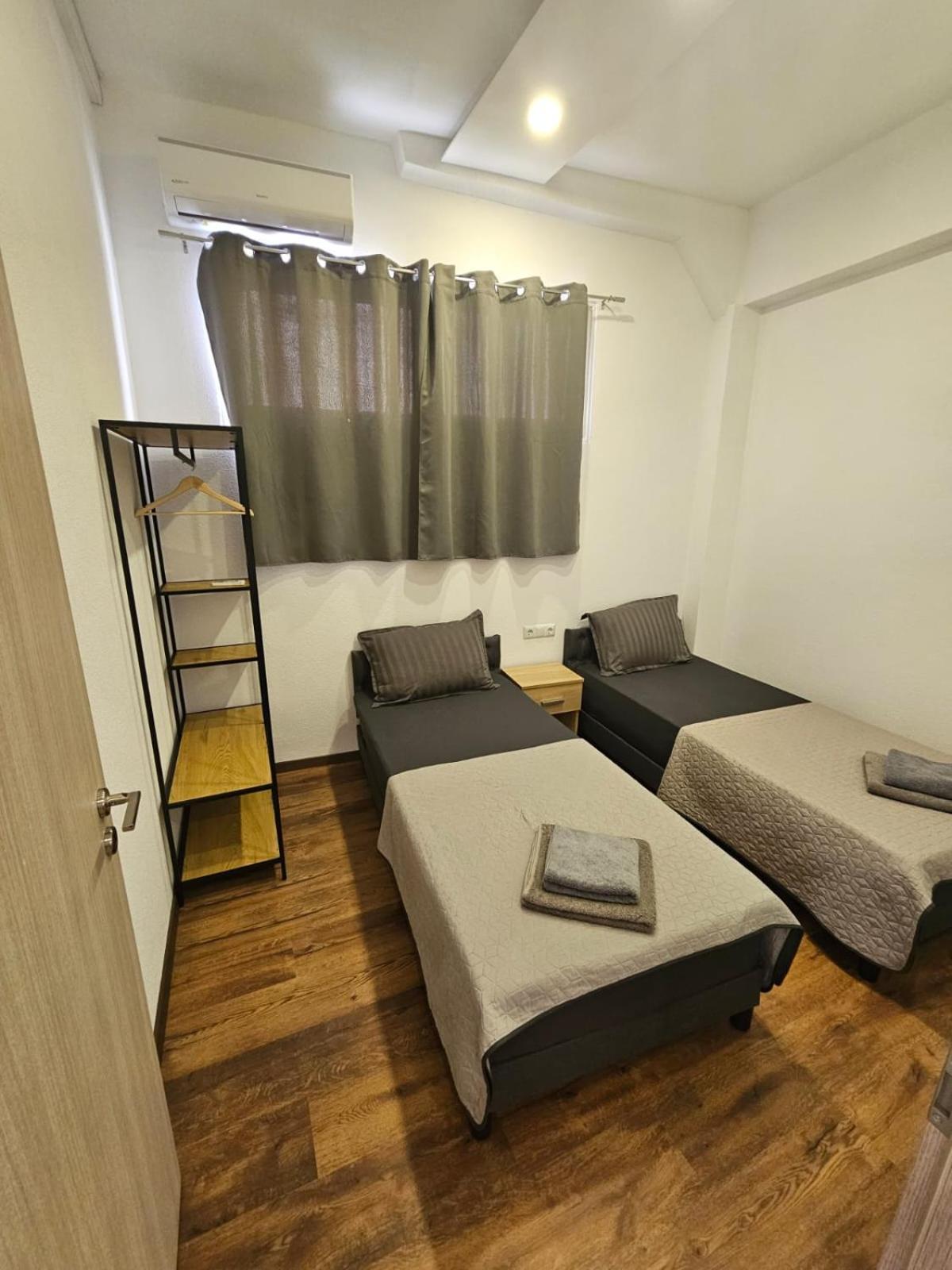 Beach Apartment B Nea Karvali Bagian luar foto